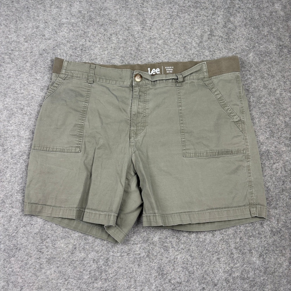 Lee Bermuda Shorts Womens 18 M Green Regular Fit Mid Rise Utility Stretch Cotton